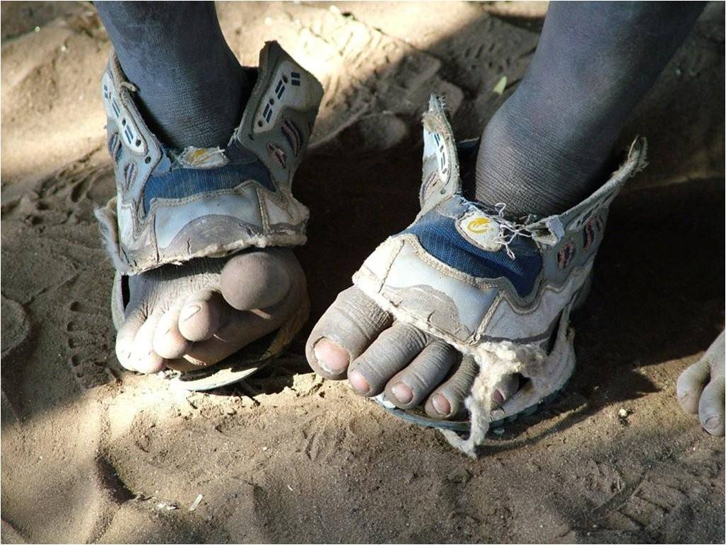 Les discours des politiciens et les sermons des pasteurs detriusent l'Afrique Les discours des politiciens et les sermons des pasteurs detriusent l'Afrique