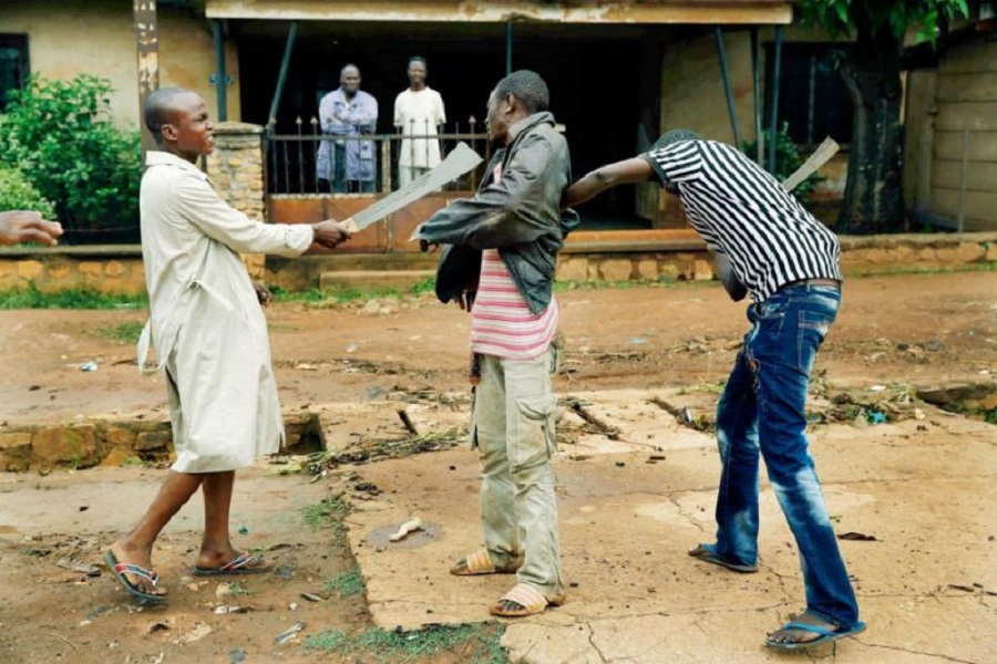 Le réveil ou le coma, à l'Afrique de choisir