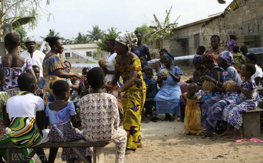 Commerce équitable d'objets d'art africain en ligne Commerce équitable d'objets d'art africain en ligne