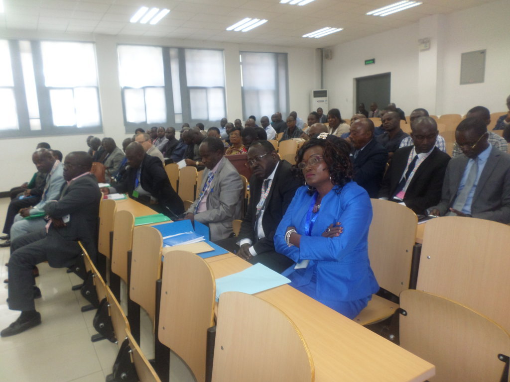 Centre de formation en langues étrangères en Afrique Centre de formation en langues étrangères en Afrique